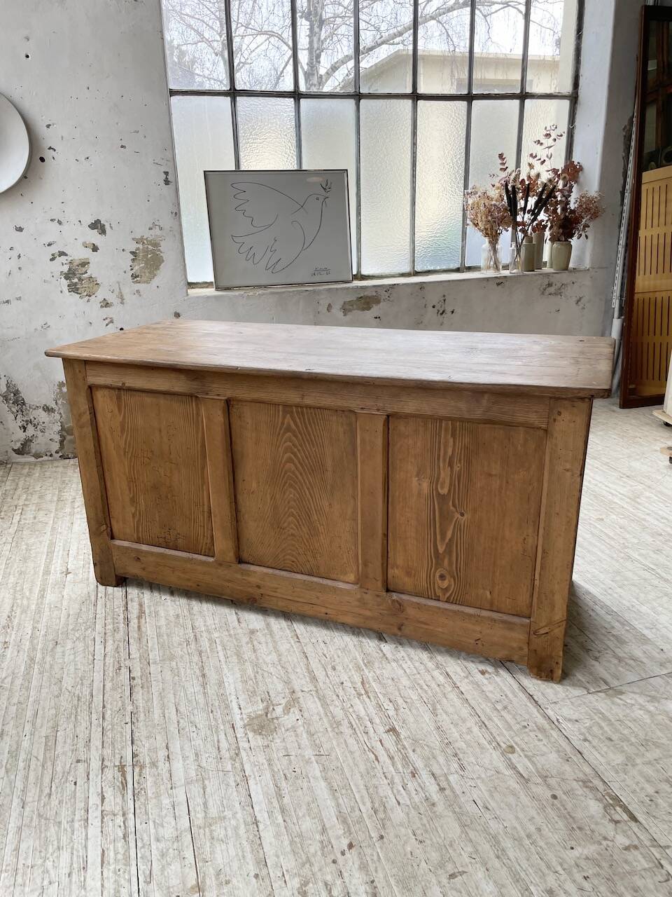 Oak and pine counter 1950