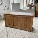 Oak and pine counter 1950