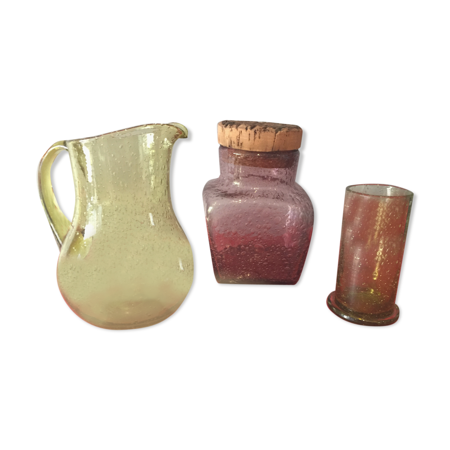 Suite of 3 pieces of biot glassware