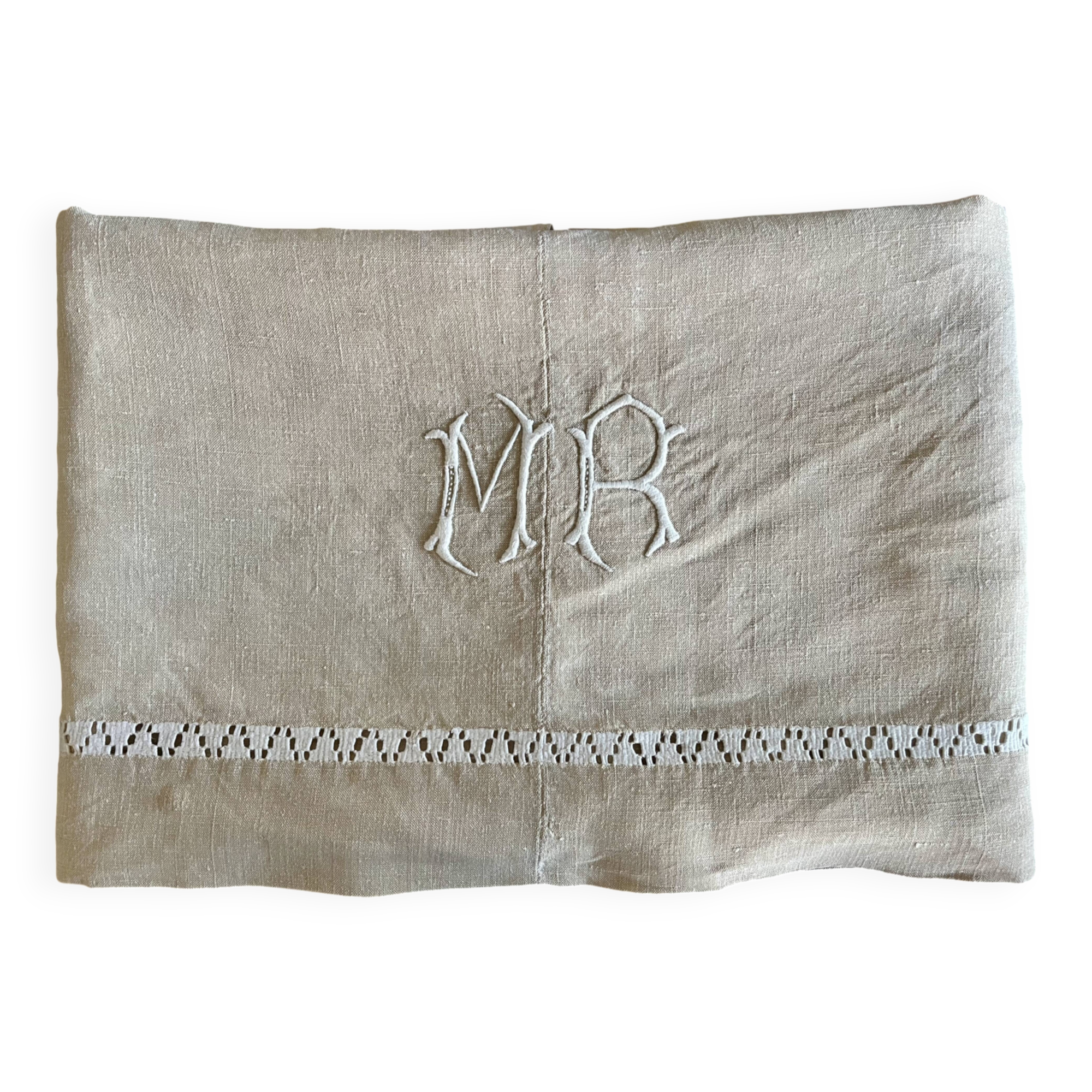 Drap en lin brodé avec monogramme MR