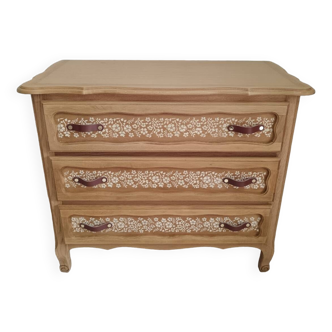 Bohemian chic 3-drawer chest of drawers