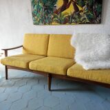 Scandinavian bench