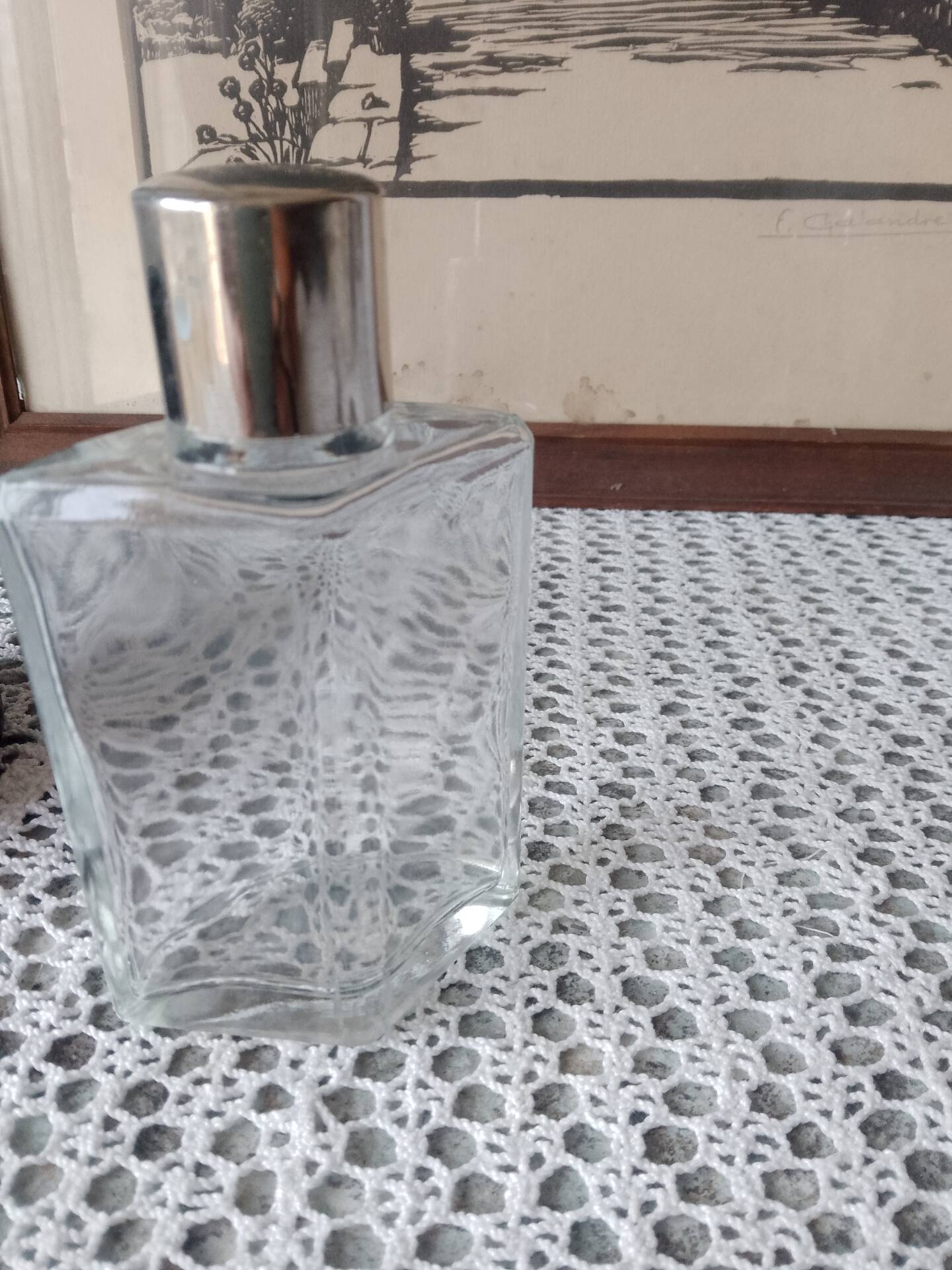 Liquor cabinet / set of 3 vintage travel flasks by Le Tanneur
