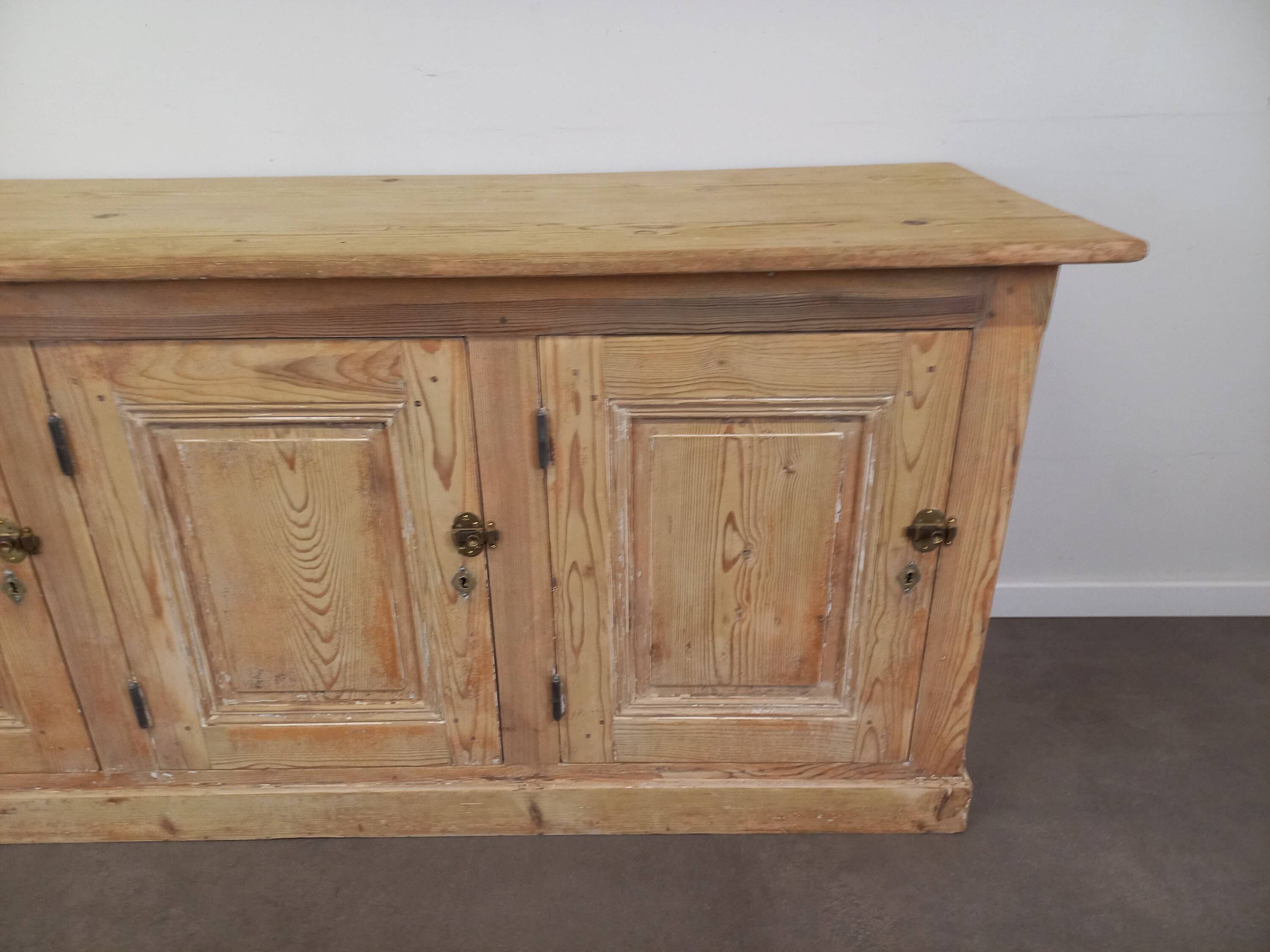 Rustic 3-door sideboard