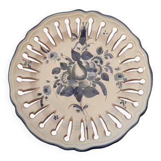 Assiette ajourée.