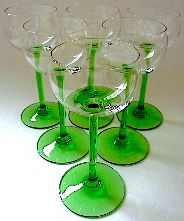 Suite de six verres à vin du Rhin en cristal