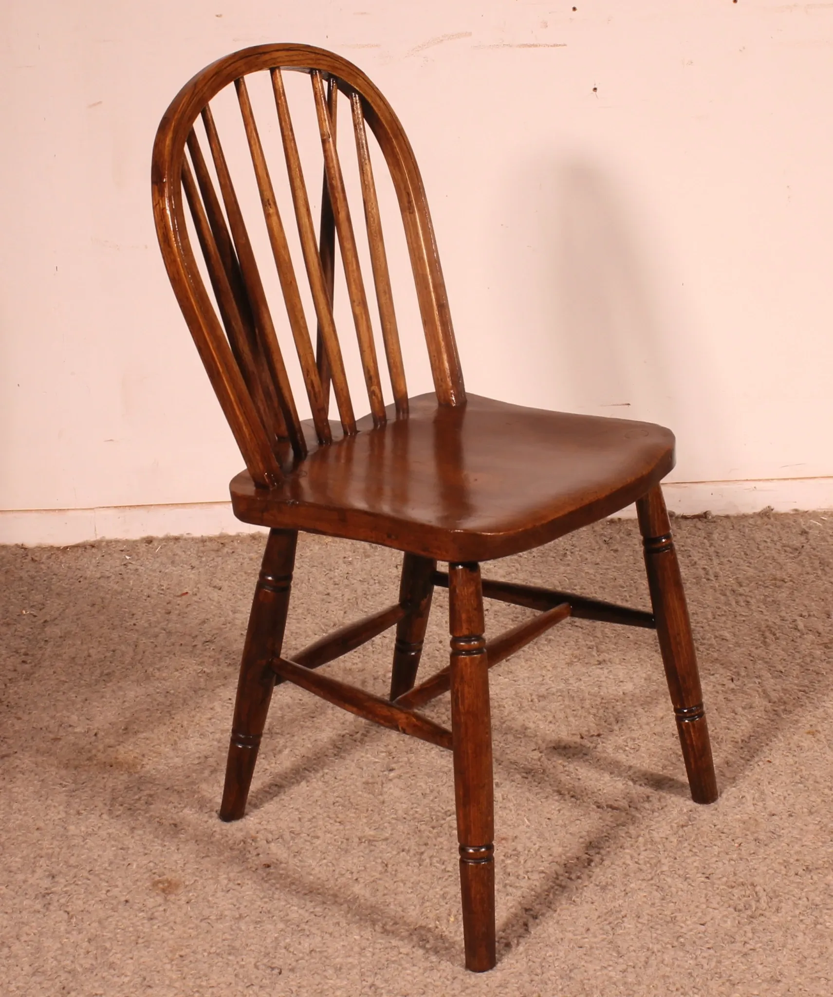 Set of 6 19th Century Windsor Chairs