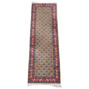 Colorful oriental runner with contrasting borders and cozy patterns, measuring 314x92 cm