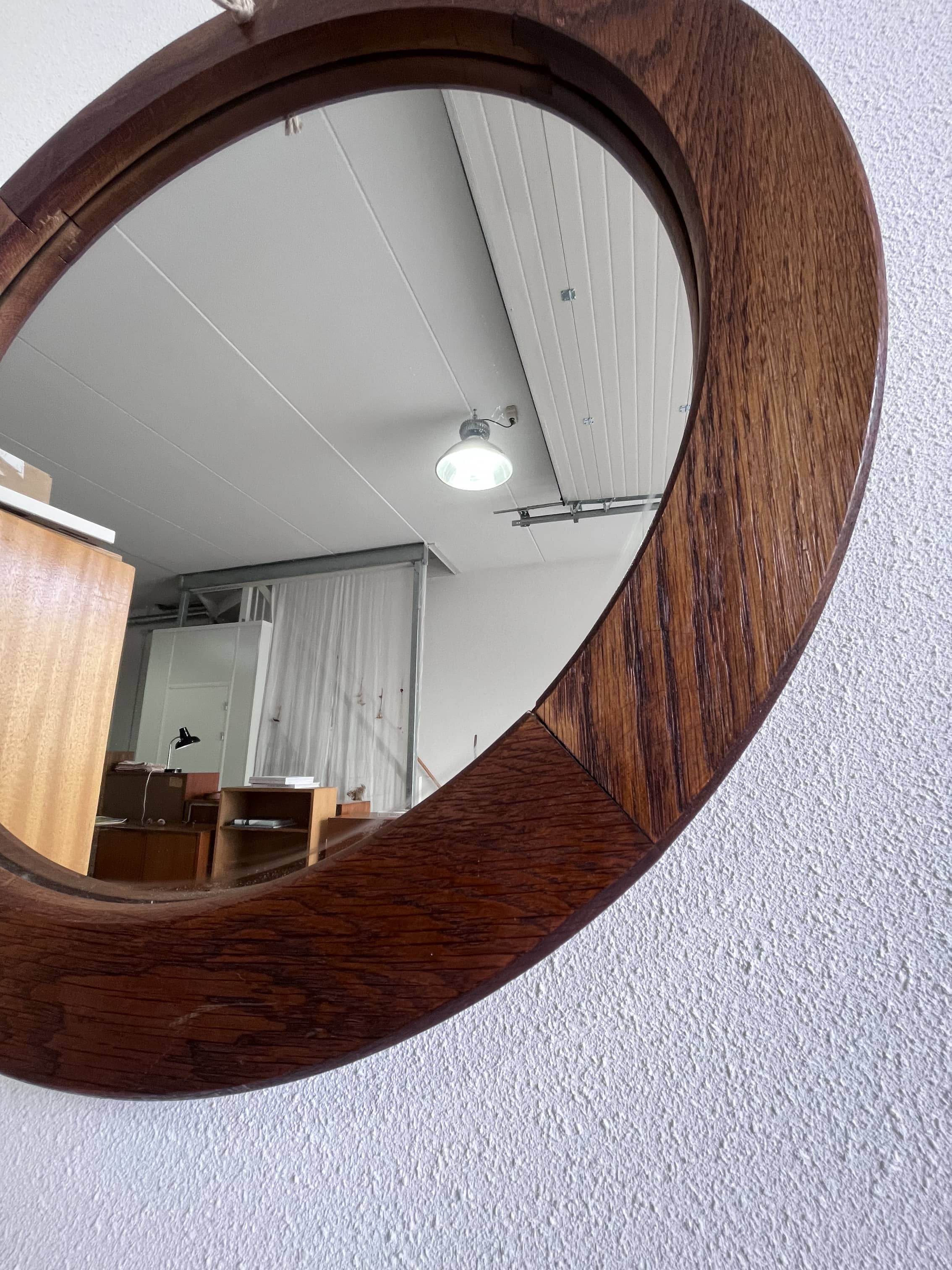 Vintage mirror round