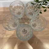 Set of 5 wine glasses