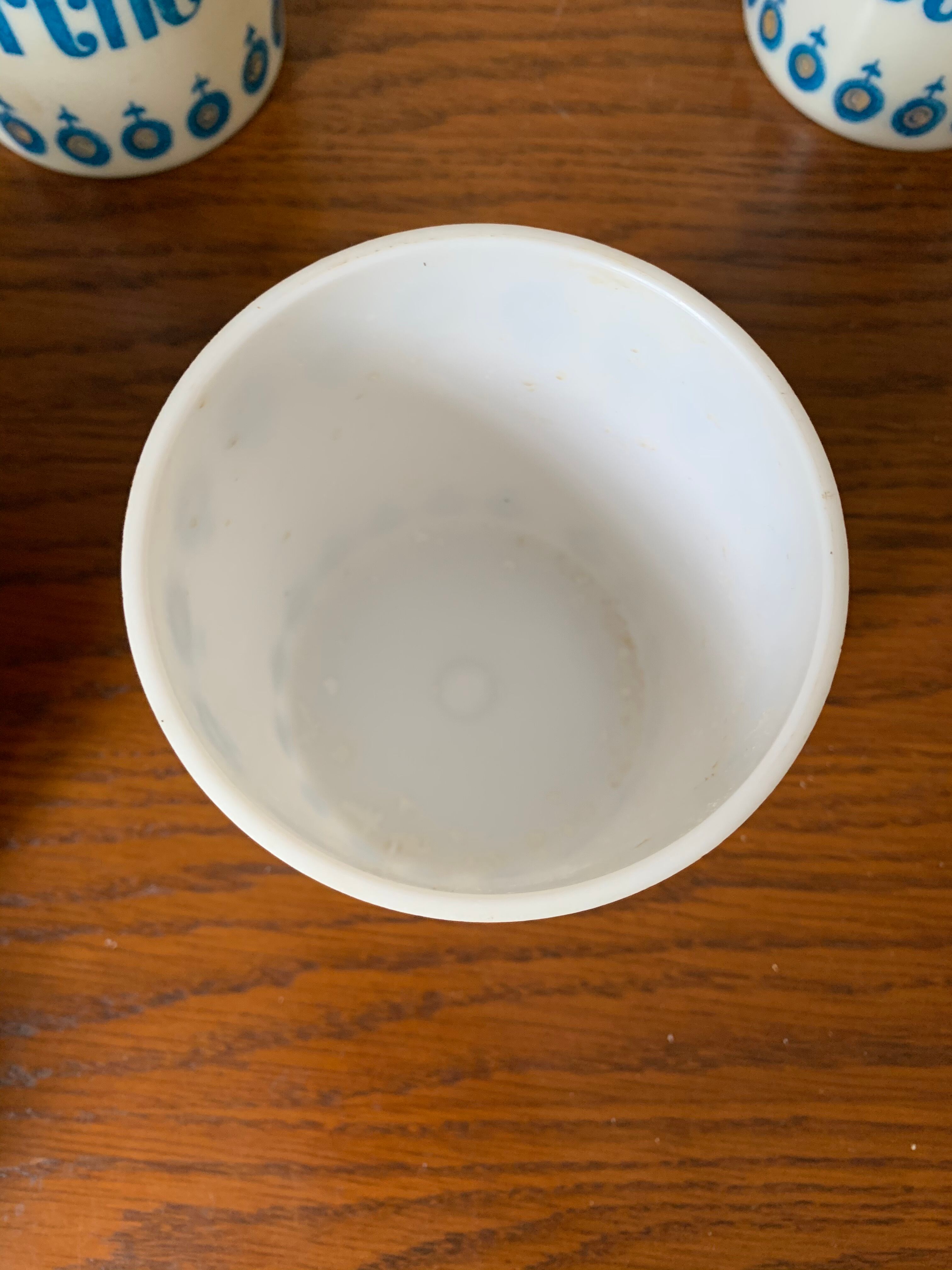 Grosfillex vintage condiment pots