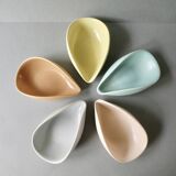 5 ceramic cups from the 50s, pastel tone