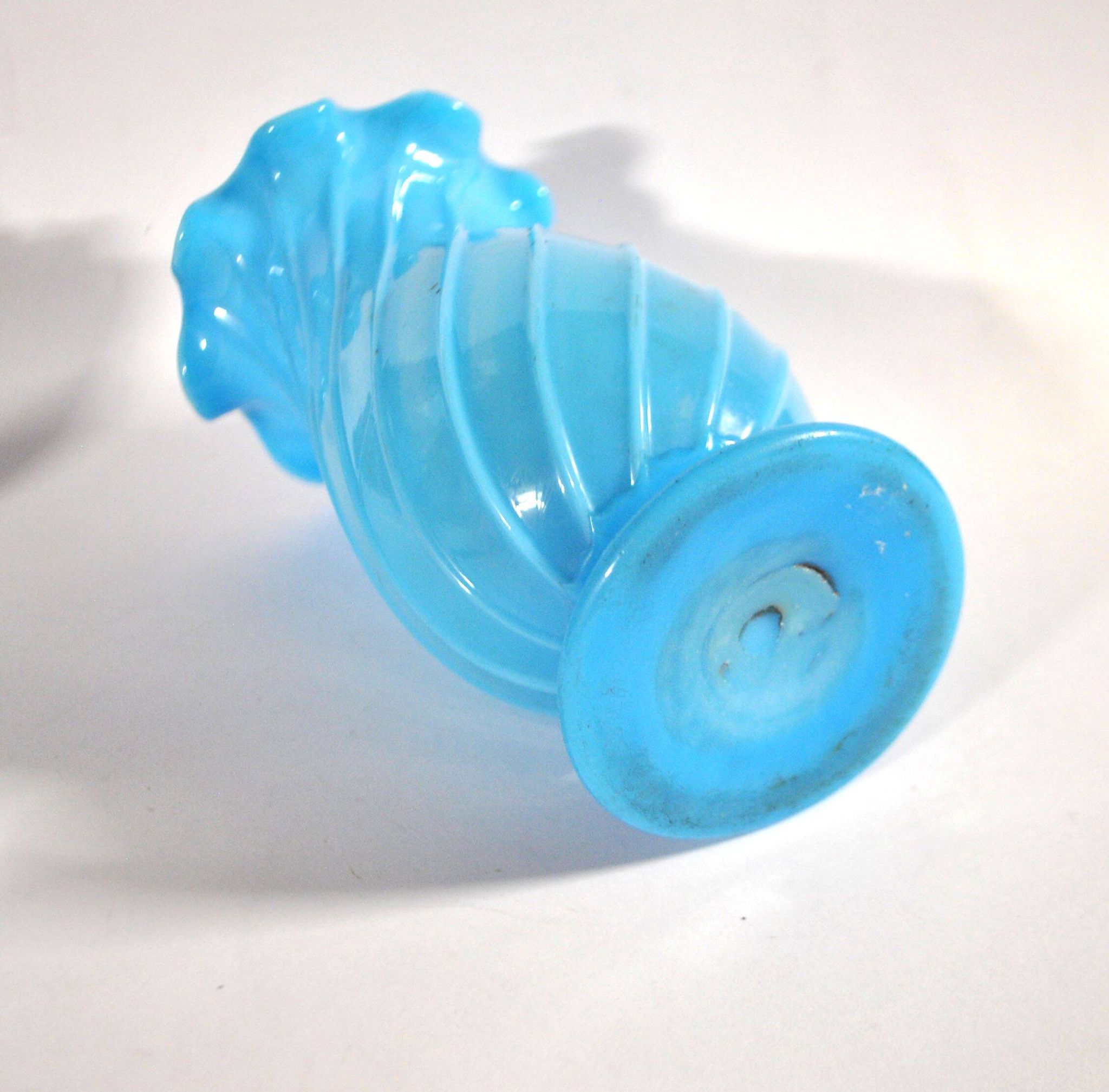 Vallerysthal antique vase in blown turquoise opaline with twisted ribs.