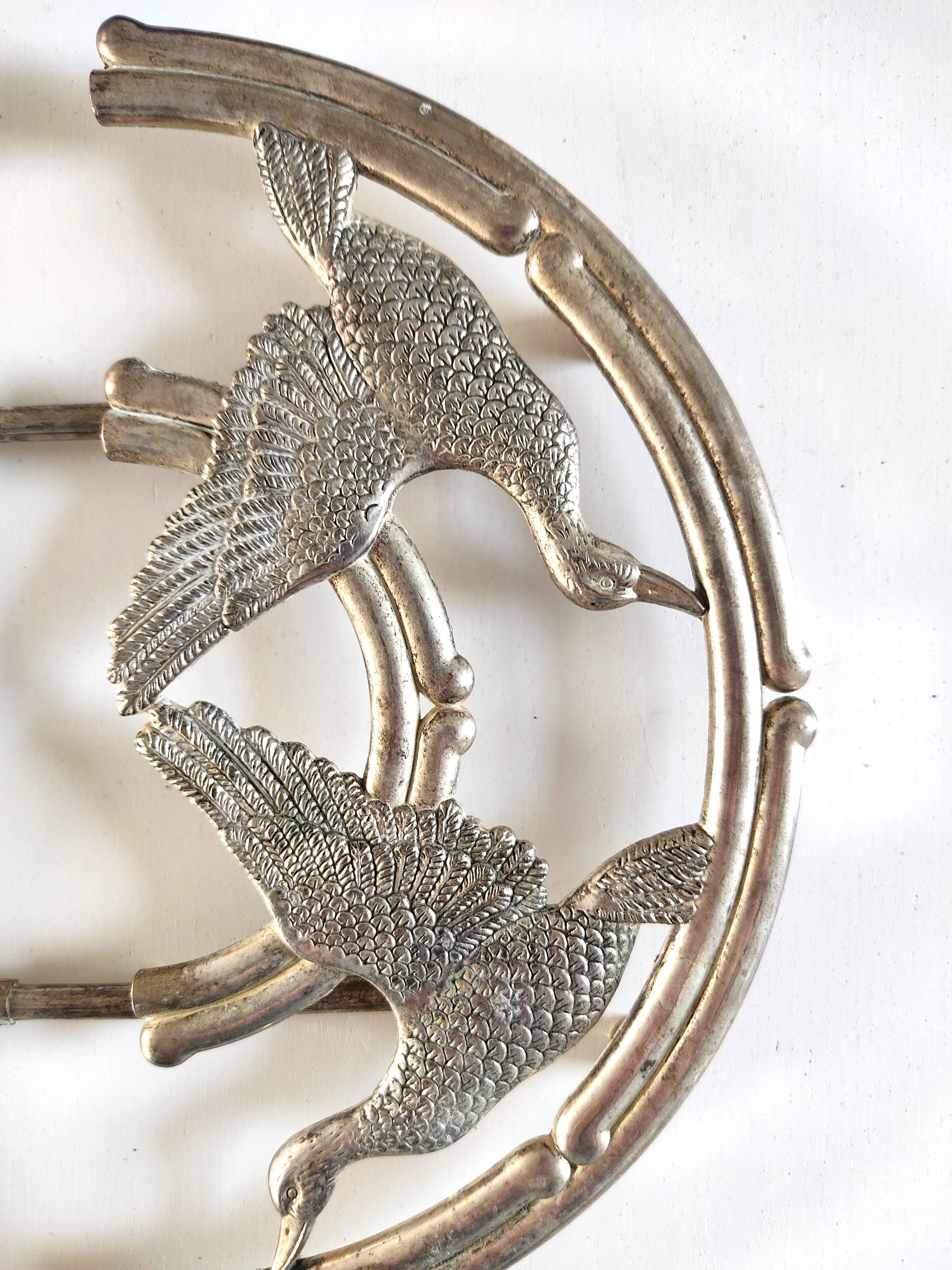 Silea silver metal duck trivet