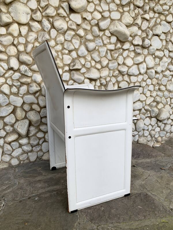 Fauteuil en cuir blanc, Tito Agnoli pour Matteo Grassi, Italie, 1970-80s
