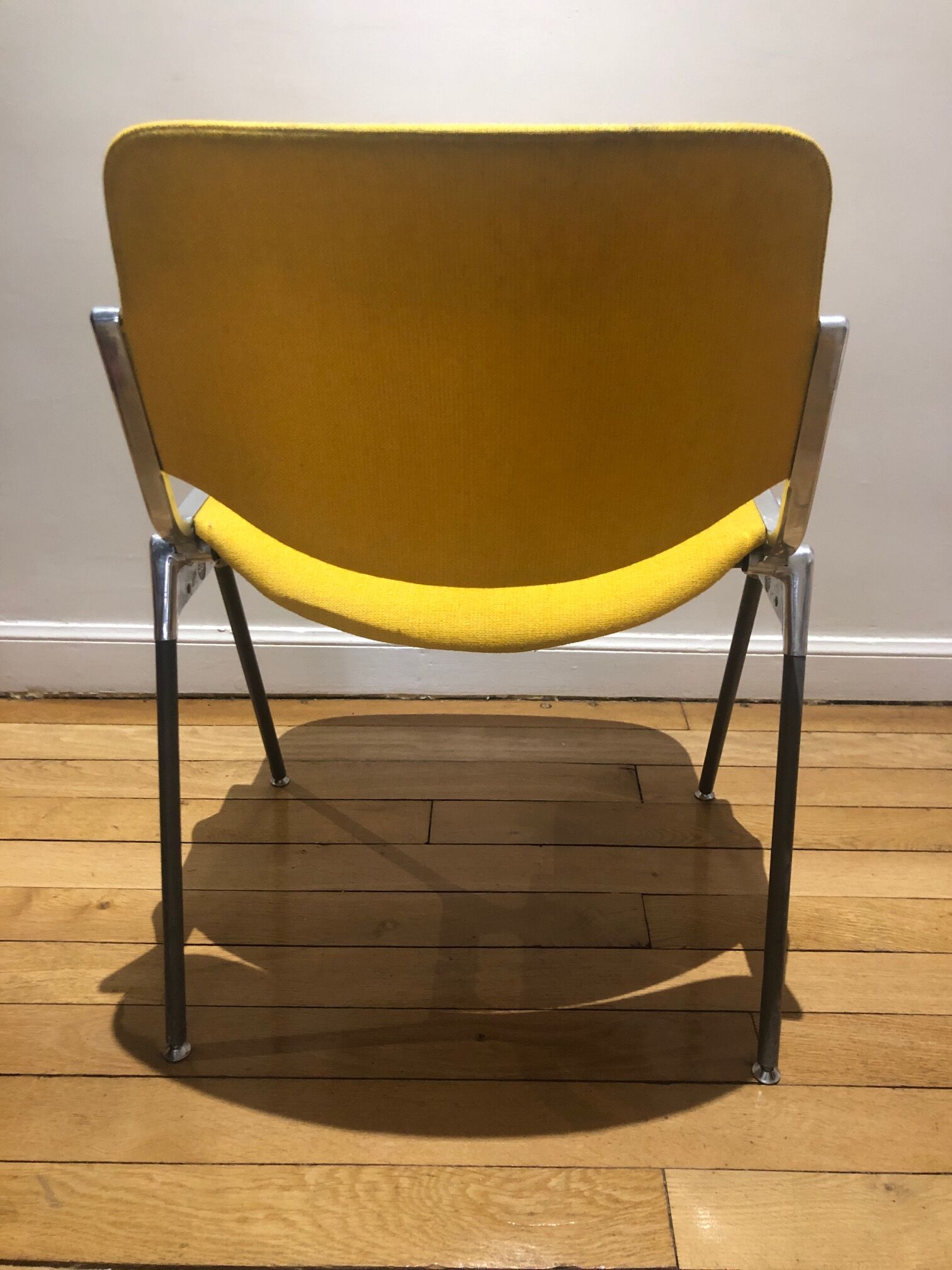 yellow giancarlo piretti chair for castelli