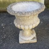 Pair of mediterranean vases in reconstructed stone