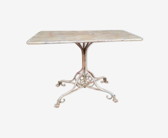 Table de jardin d Arras