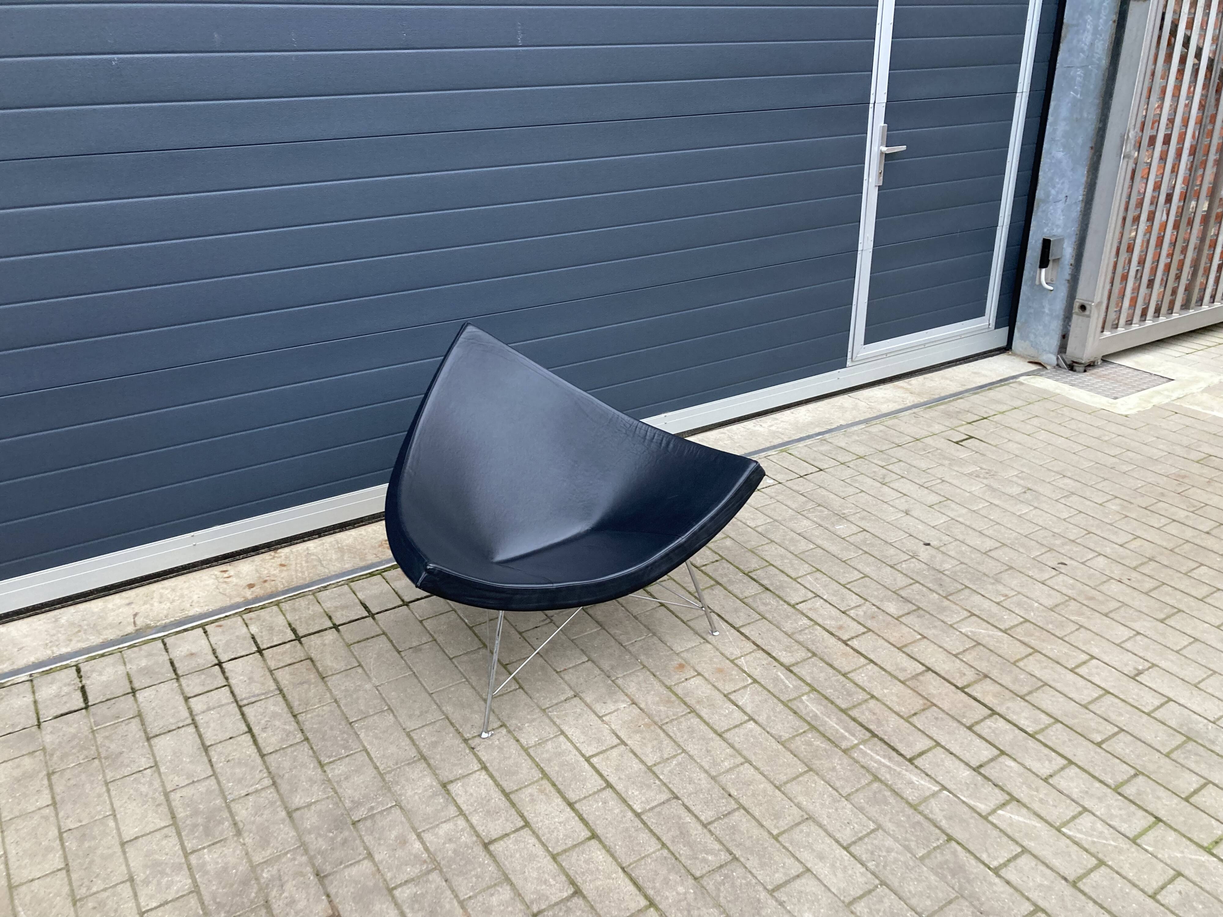 Vitra Coconut Chair de George Nelson, cuir noir