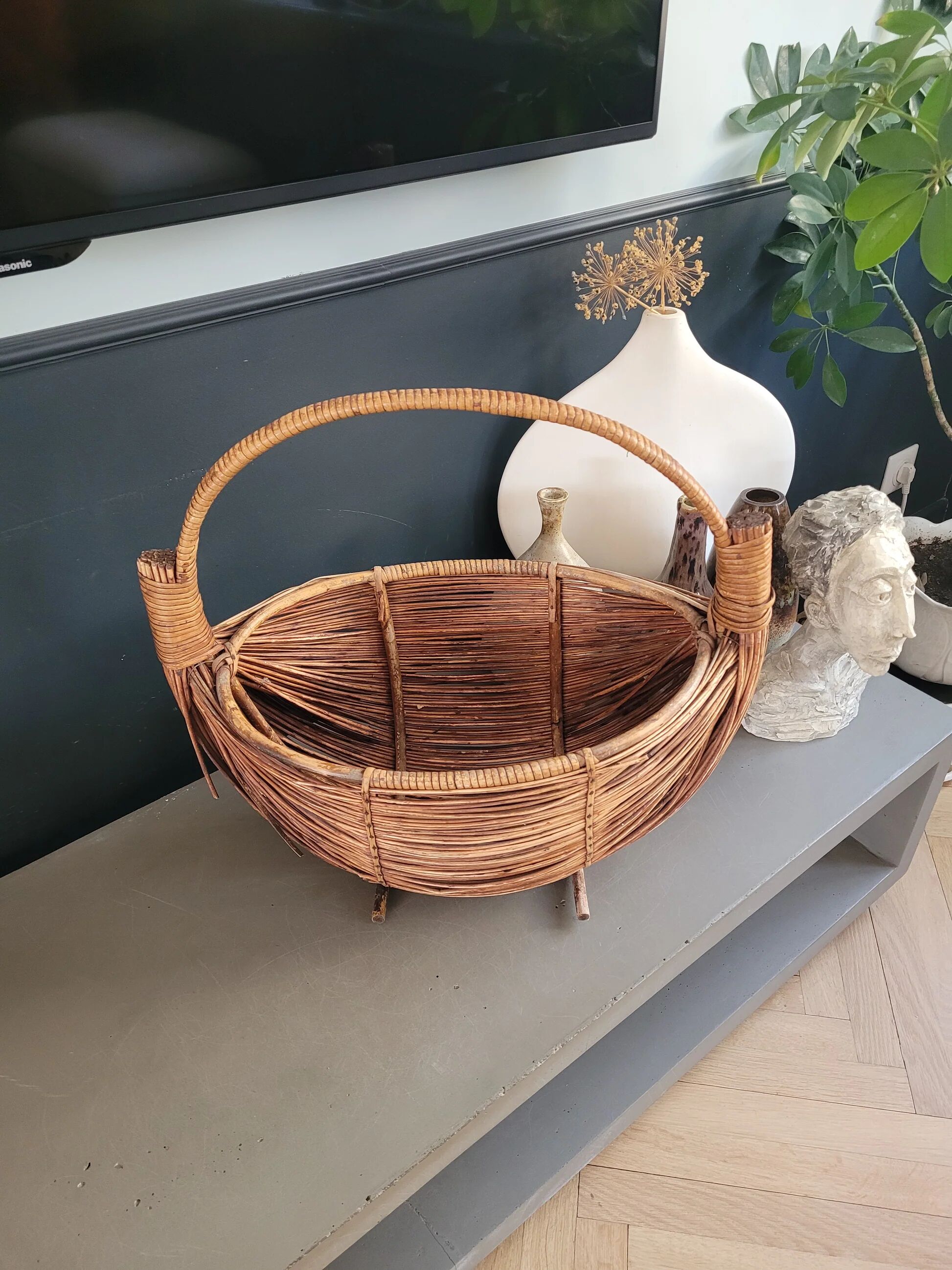 Vintage basket basket