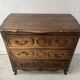 Commode de style Régence en chene sculpté XX siècle