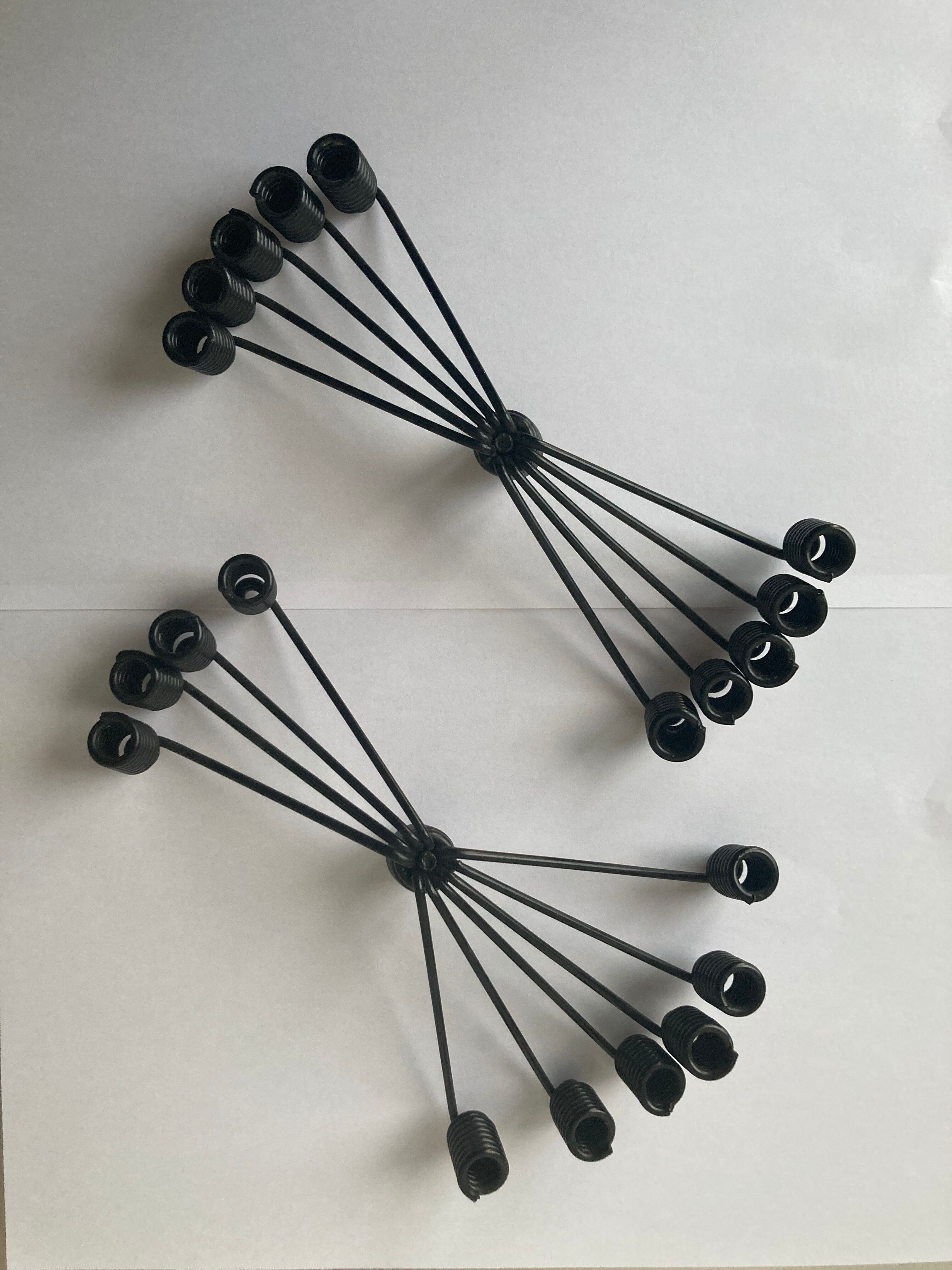 Pair of candlesticks in twisted metal wire folded 1960