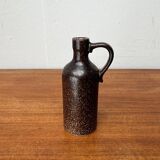 Mid-century ceramic carafe vase by Bastian le Pemp for Kemper / Quimper France, 1960s.