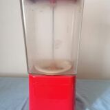 Peanut dispenser