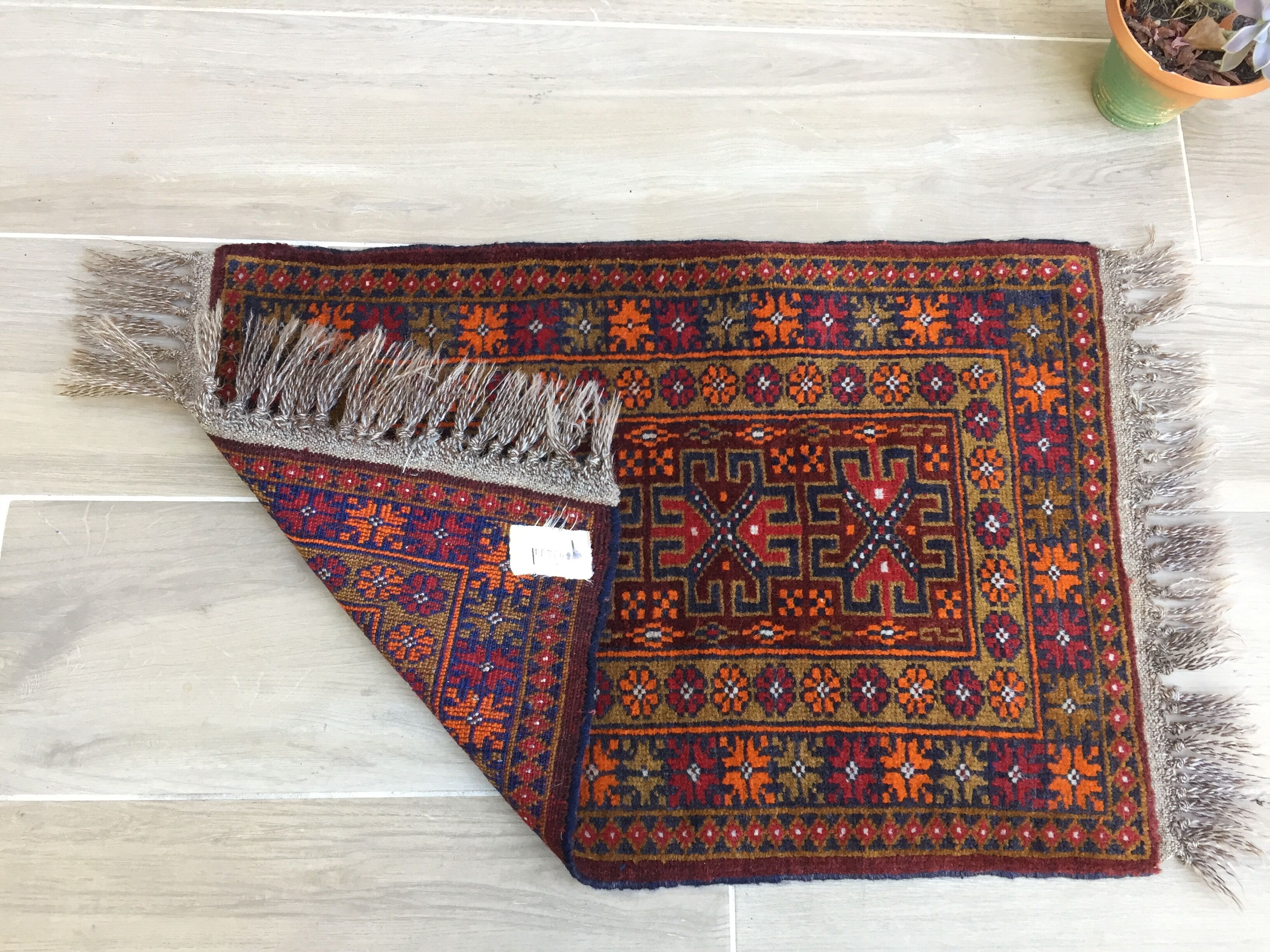 Small oriental wool rug - 80 x 46cm
