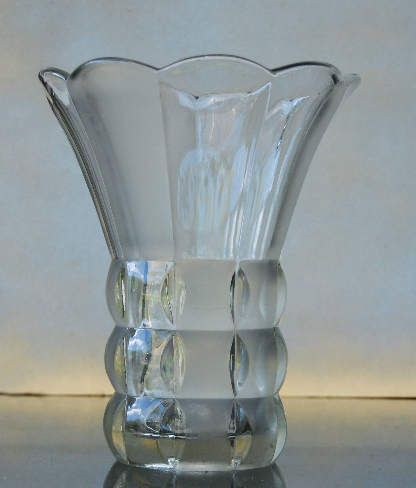 Art Deco Made in Czehoslovakia  Satin and Clear Glass - 22 cm tall