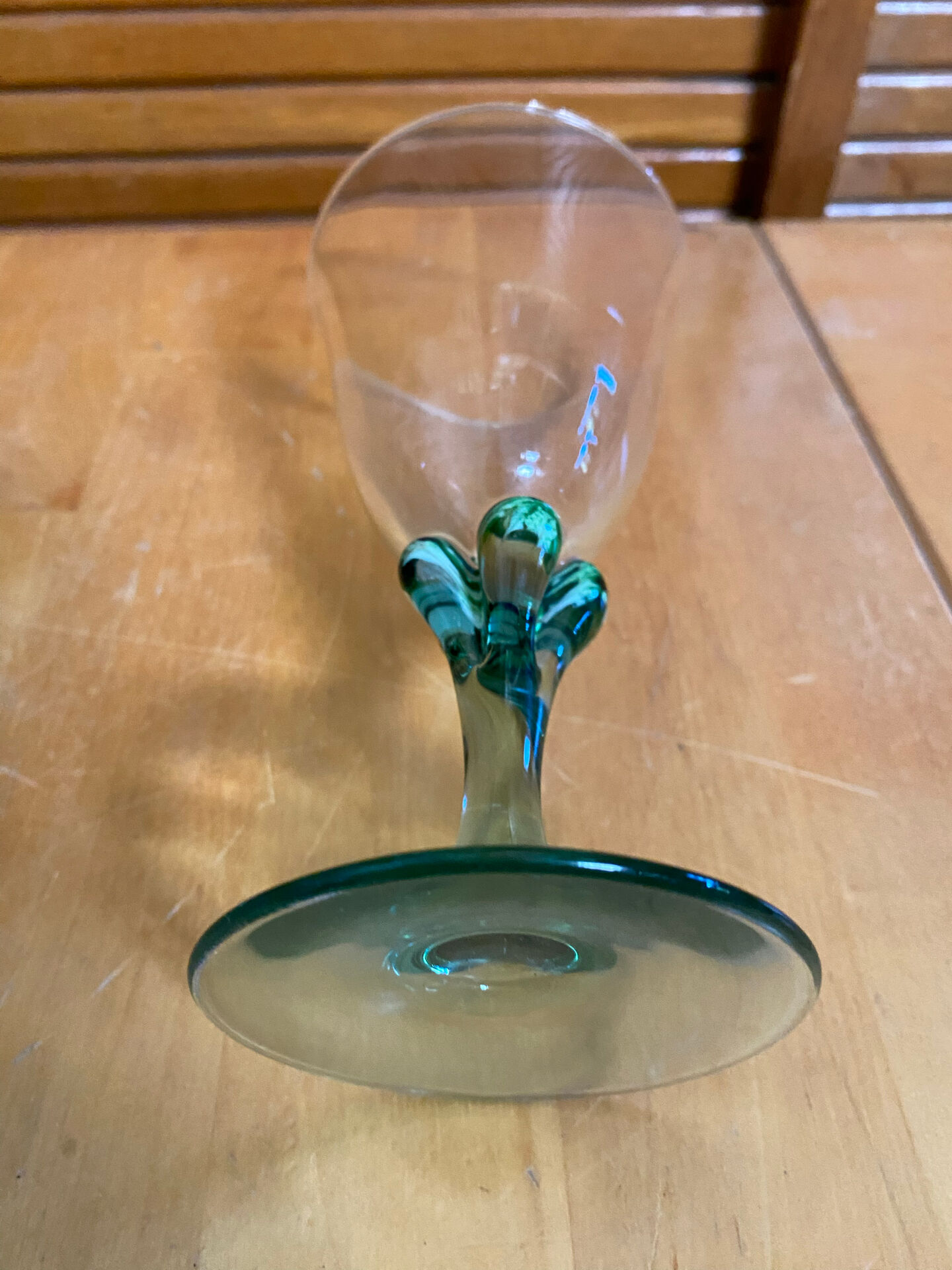 Série 5 verres à pied luminarc verre transparent & vert émeraude vinta