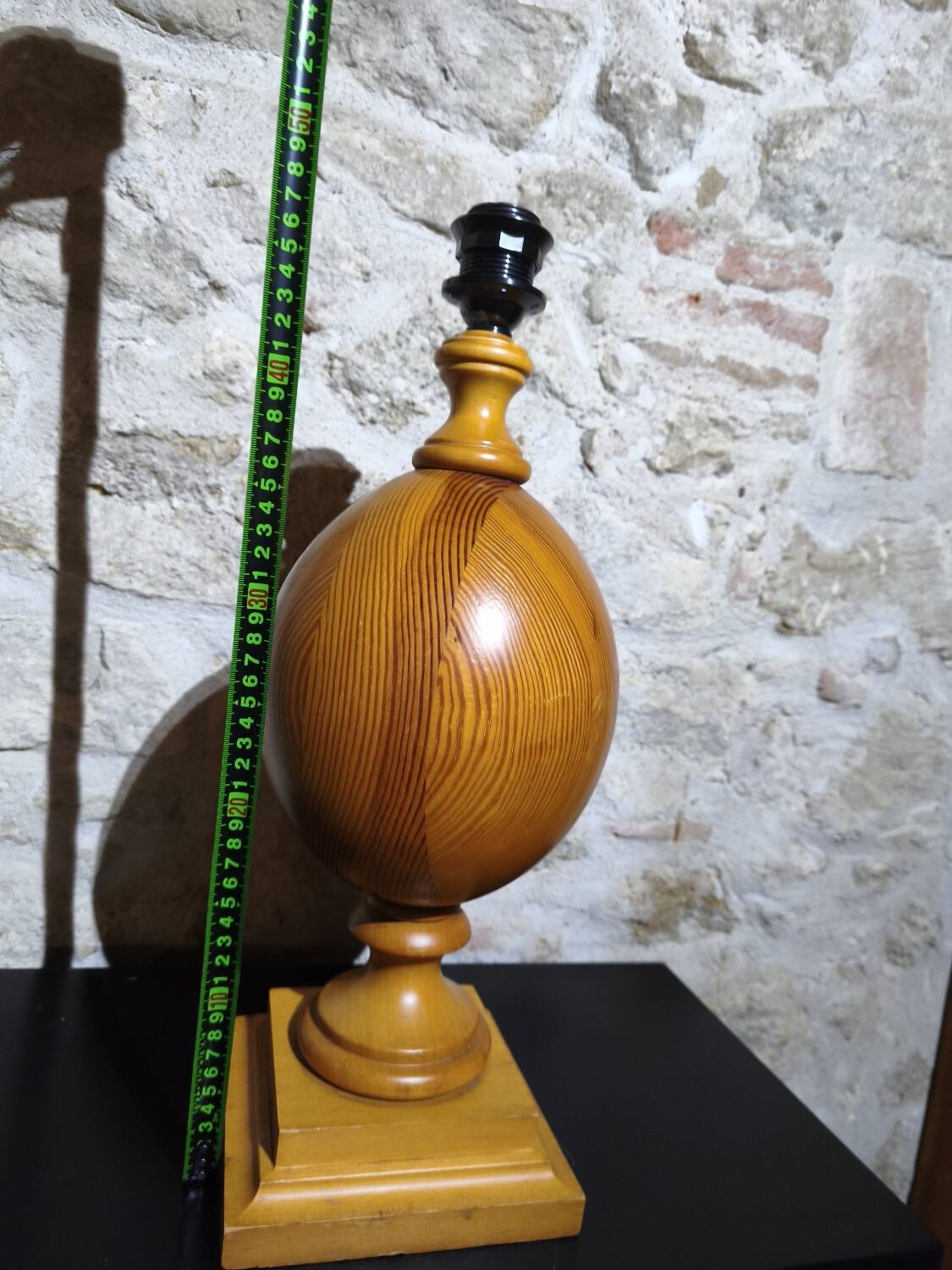 Vintage turned pine table lamp - Maison Verdière - 1970s/80s