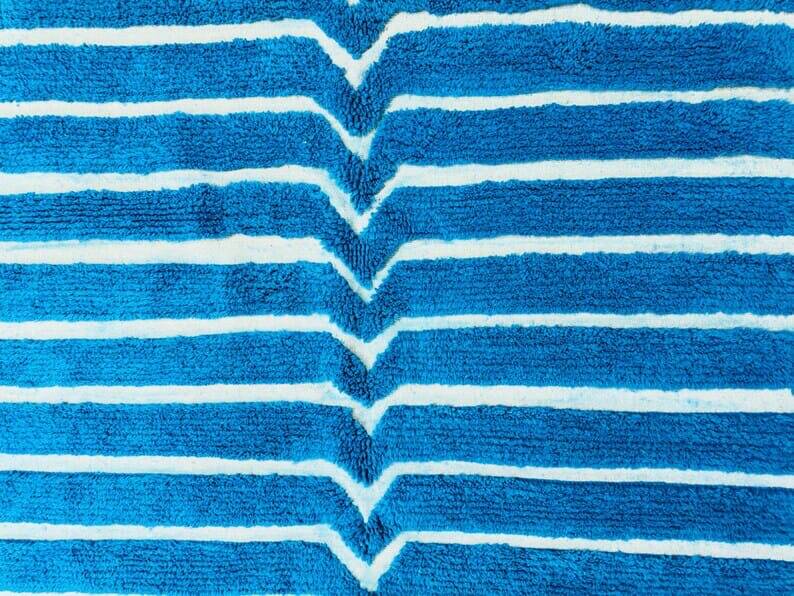 Traditional handmade pure wool rug, size 150 x 250 cm