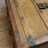 Antique curved transport trunk circa 1900 B.Vinay