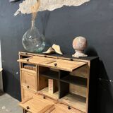 Oak clamshell cabinet