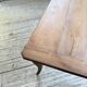Table campagne provençale style Louis XV merisier
