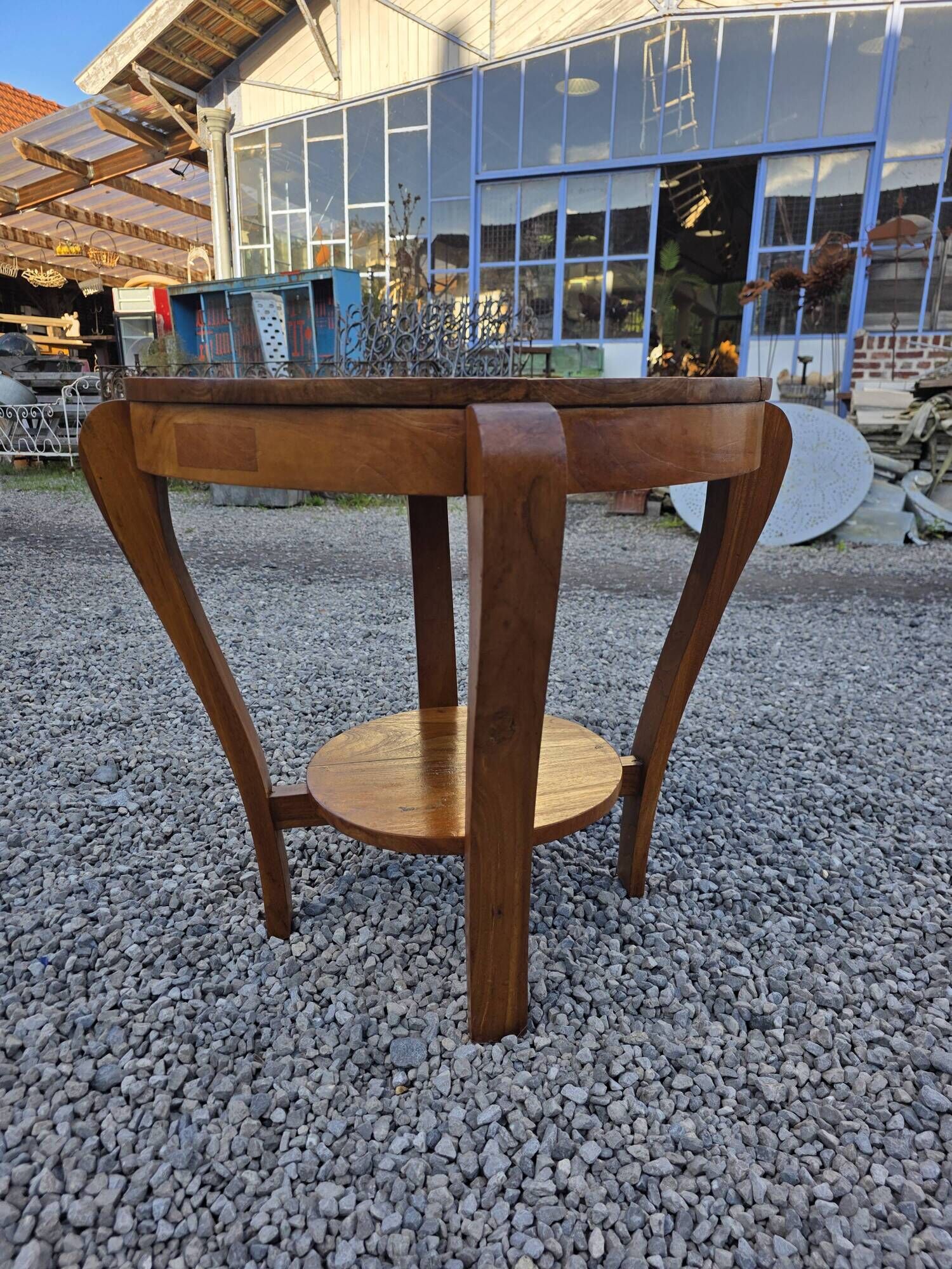 Art Deco side table in mahogany