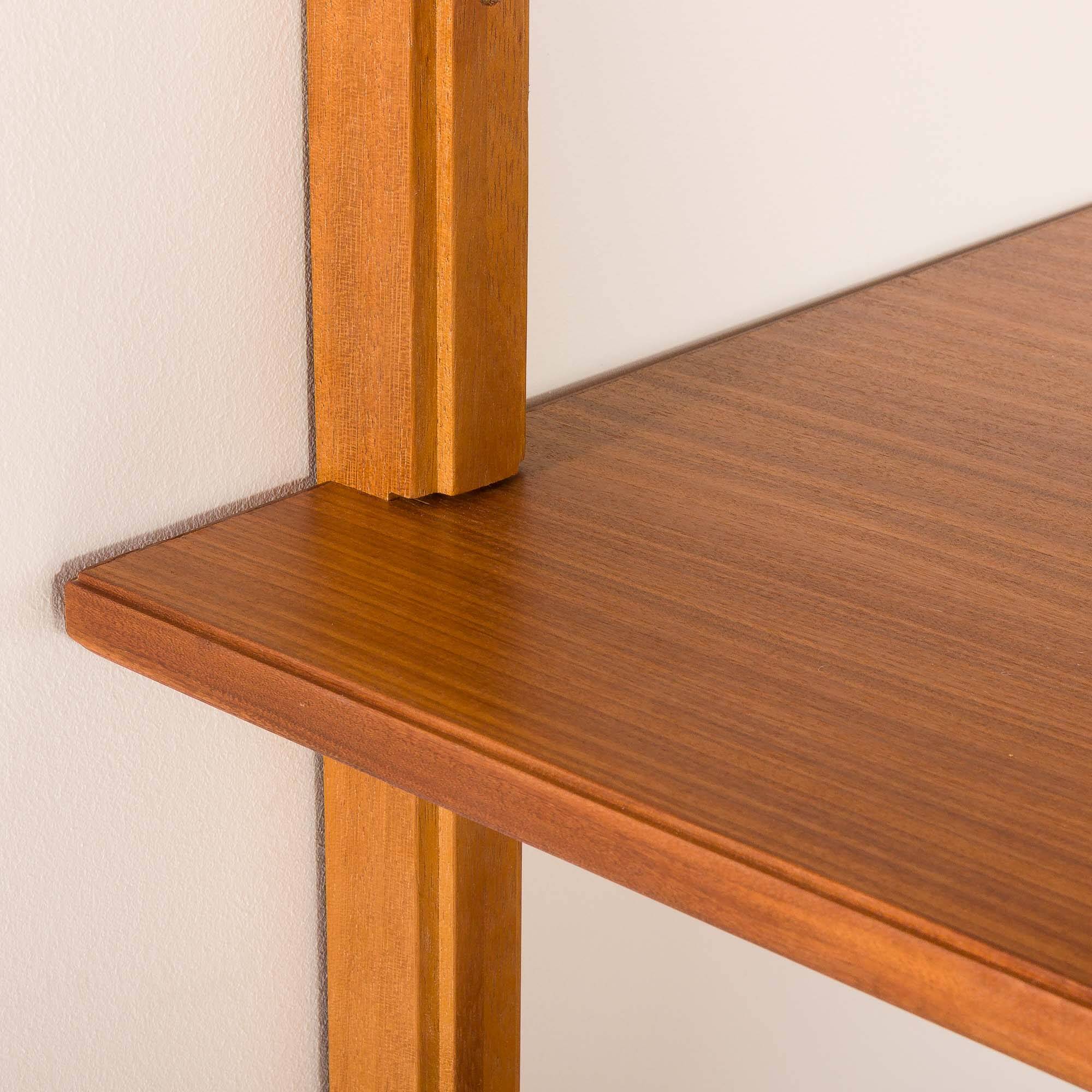 Meuble d'angle mural italien du milieu du siècle, années 1970