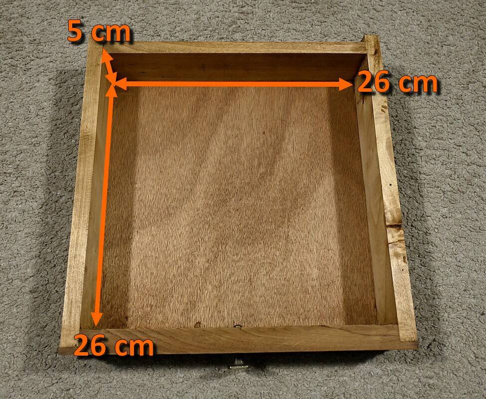 Living Room or Nightstand Table in Oak and Marble, Art Deco – 1930