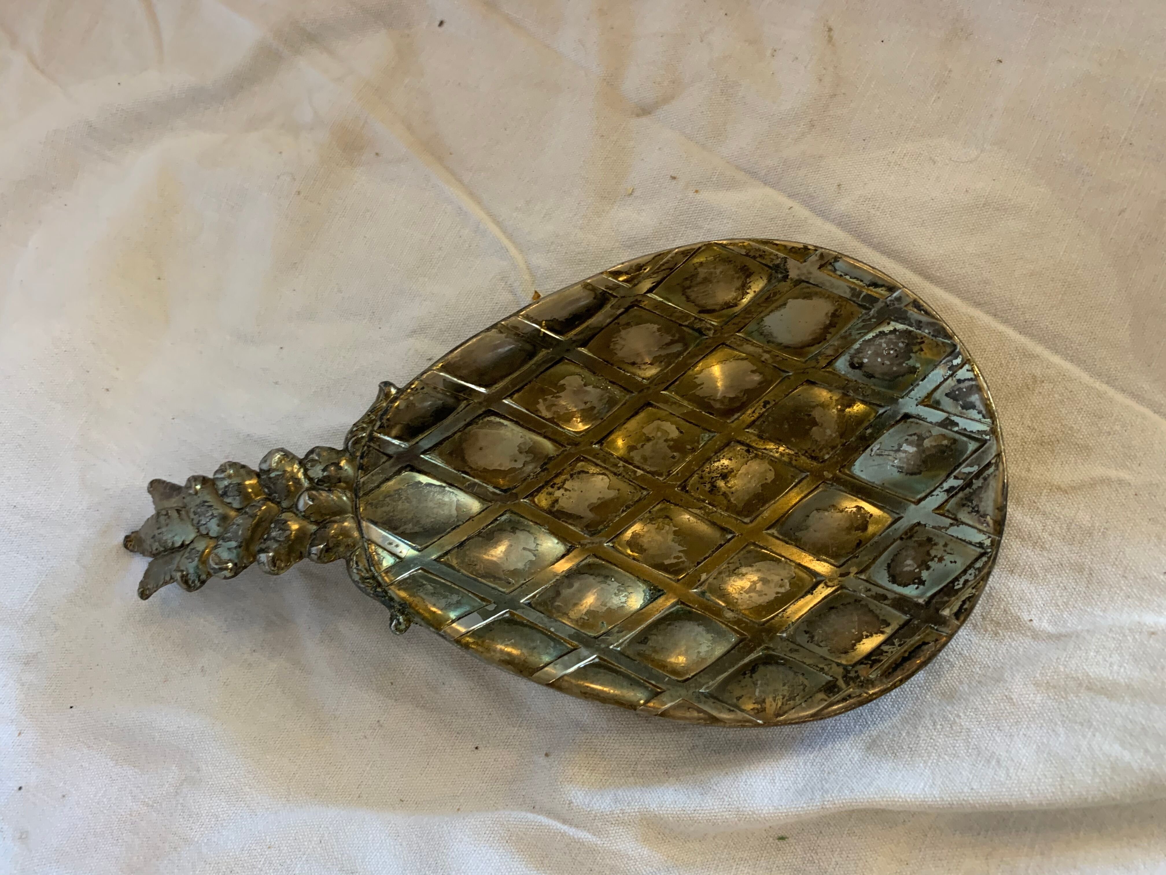 Vide poche ananas en métal argenté