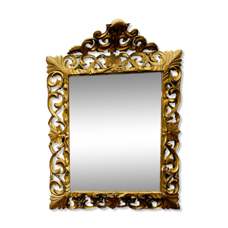 Miroir en bois doré a sculpture ajourée XIX siècle
