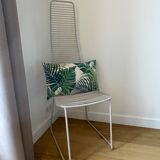 Chaise haute en métal de décoration