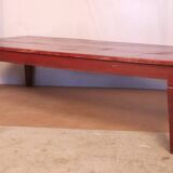 Ancienne table basse en teck birman patine rouge d’origine
