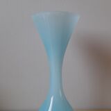 Blue opaline soliflore