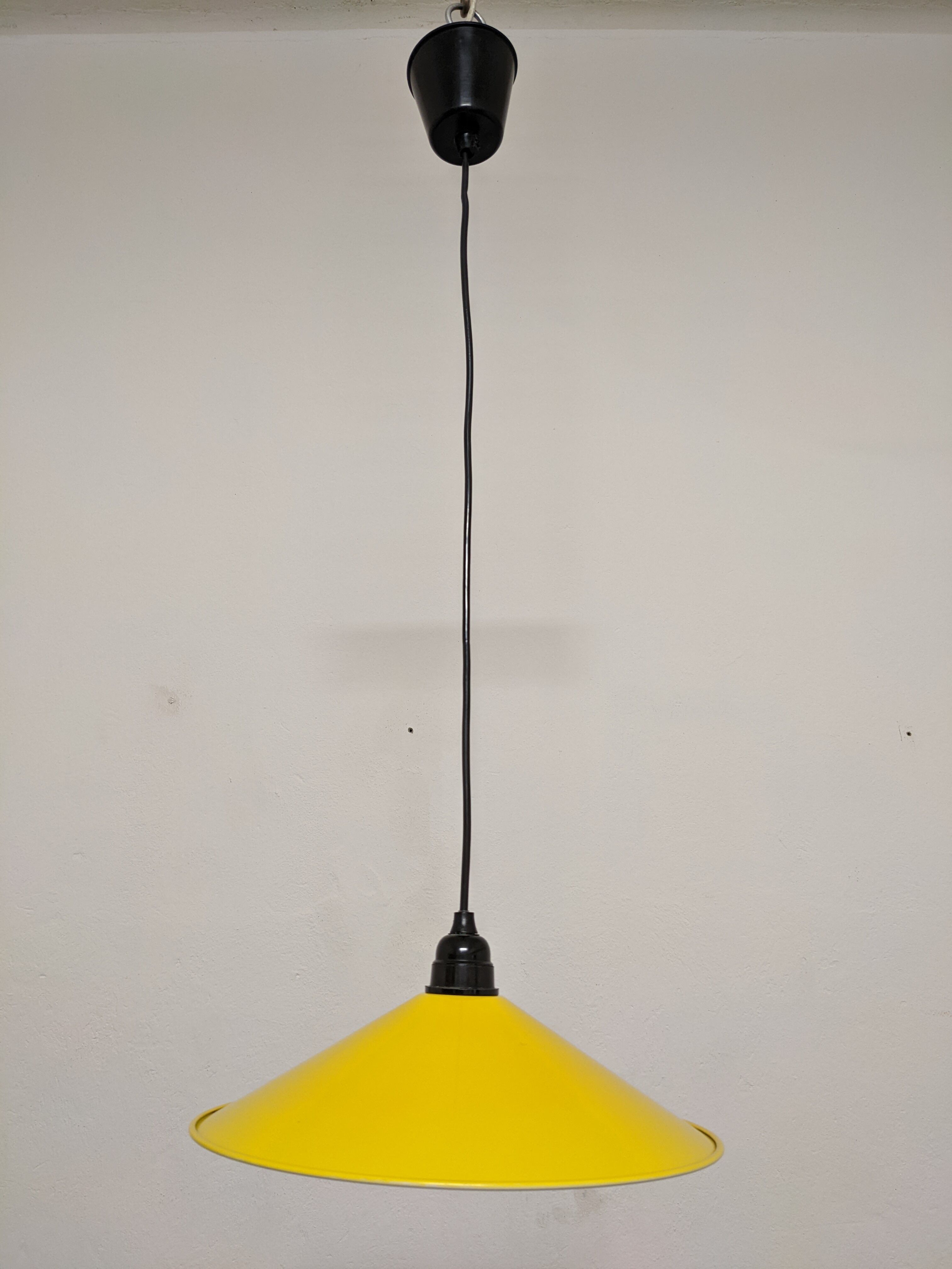 Hanging lamp from the 70/80