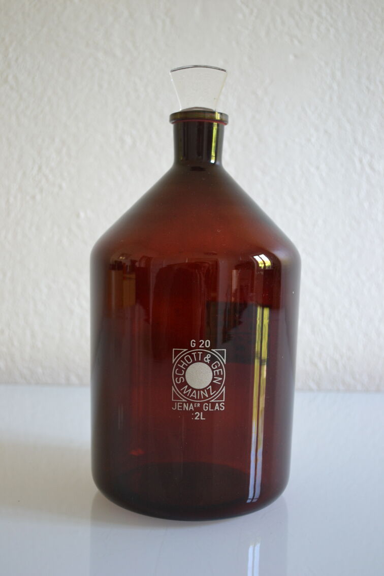 Bouteille vintage de laboratoire 2 litres