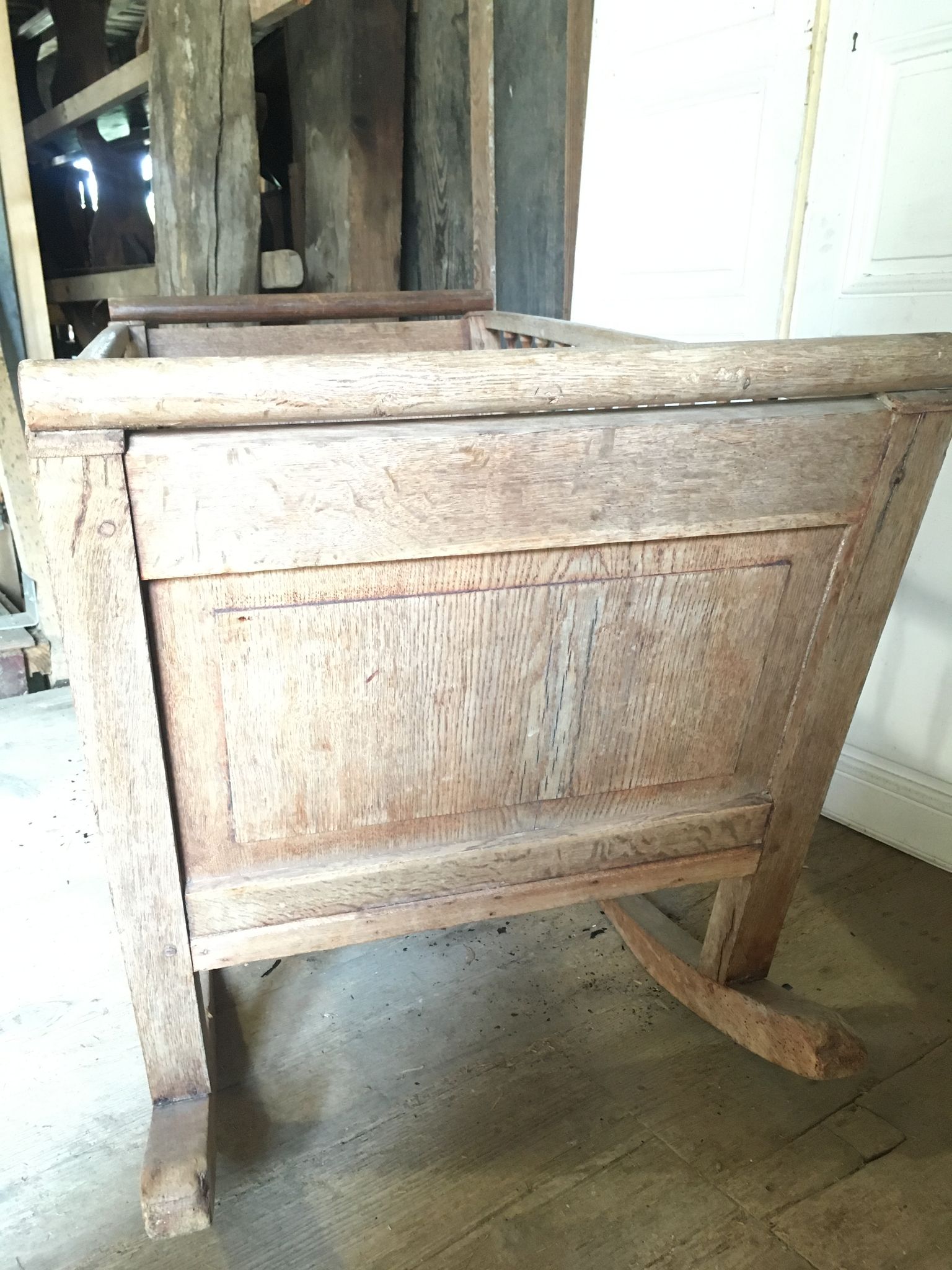Old cradle of holland 1800s oak