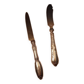 Set of two silver-filled knives