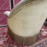 Almond green toad armchair