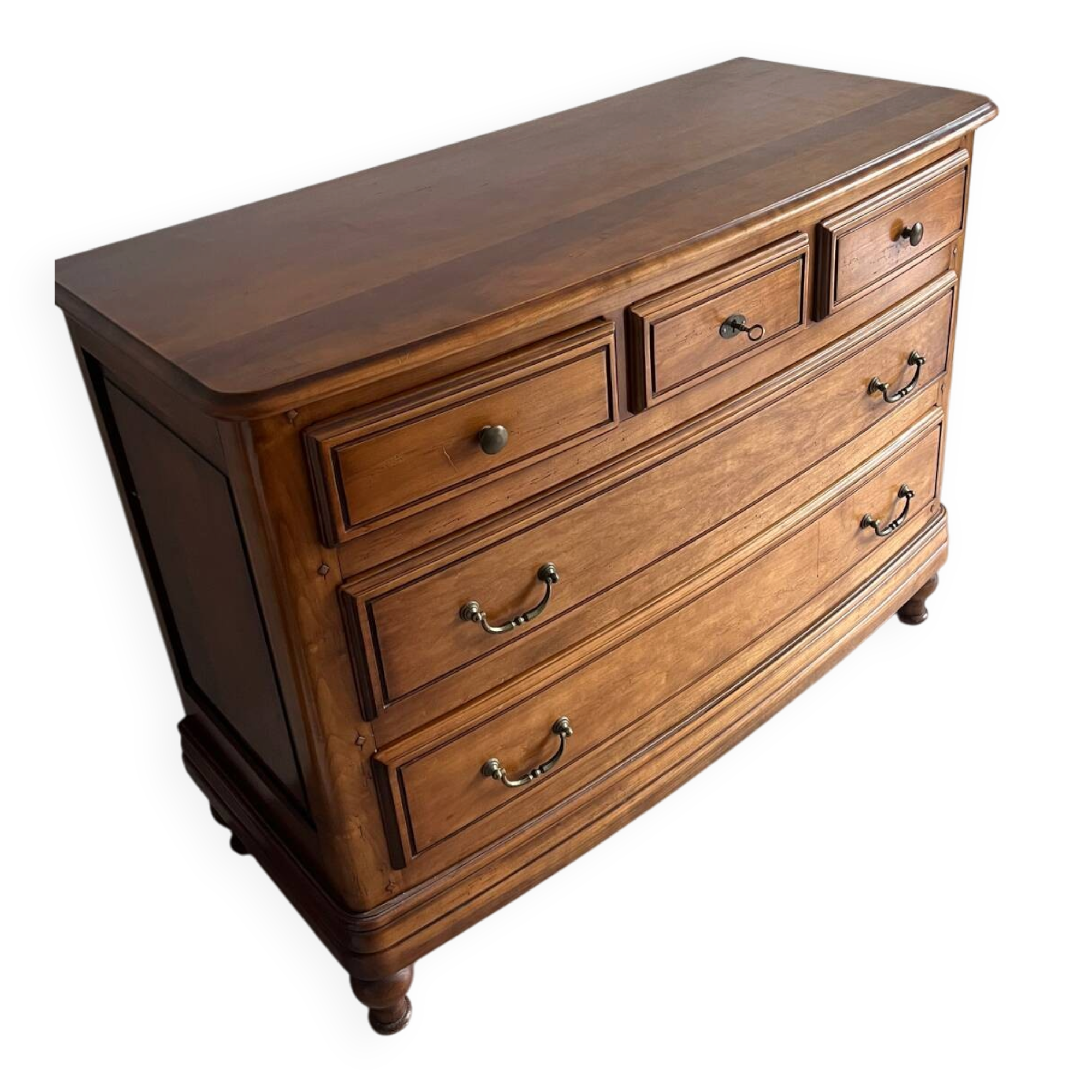 Magnificent varnished chest of drawers